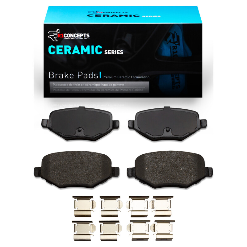 Picture of R1 13-16 Lincoln MKT Rear Ceramic Pads & Hardware Kit