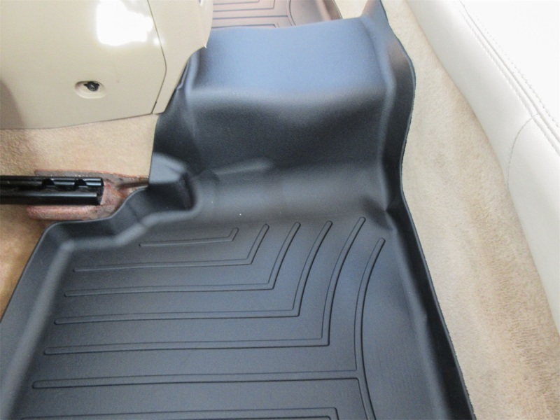 Picture of WeatherTech WT FloorLiner-Rear-Blk Floor Mats - 441083