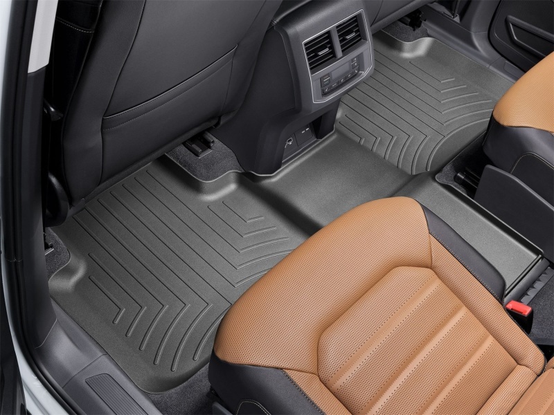 Picture of WeatherTech WT FloorLiner-Rear-Blk Floor Mats - 4410842