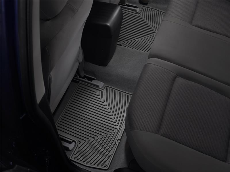 Picture of WeatherTech 13+ Nissan Pathfinder Front and Rear Rubber Mats - Black