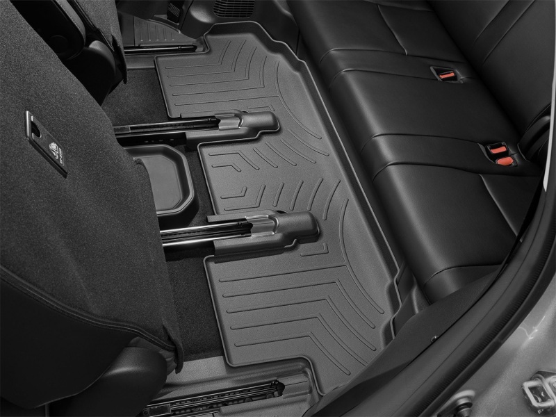 Picture of WeatherTech WT FloorLiner-Rear-Blk Floor Mats - 4416093