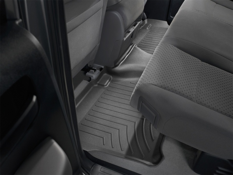 Picture of WeatherTech WT FloorLiner-Rear-Blk Floor Mats - 440932