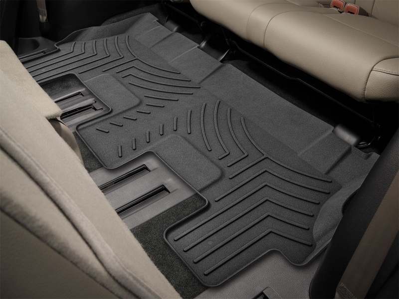 Picture of WeatherTech WT 3D FloorMat-Rear-Blk Floor Mats - 440936IM