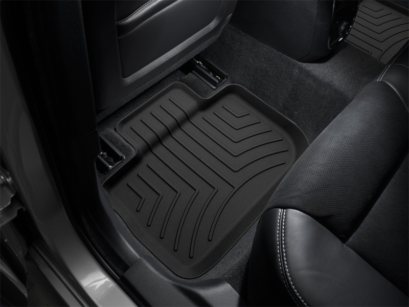 Picture of WeatherTech WT 3D FloorMat-Rear-Blk Floor Mats - 443792IM