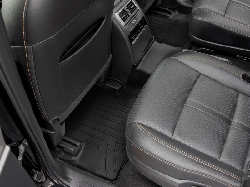 Picture of WeatherTech WT 3D FloorMat-Rear-Blk Floor Mats - 4418133IM