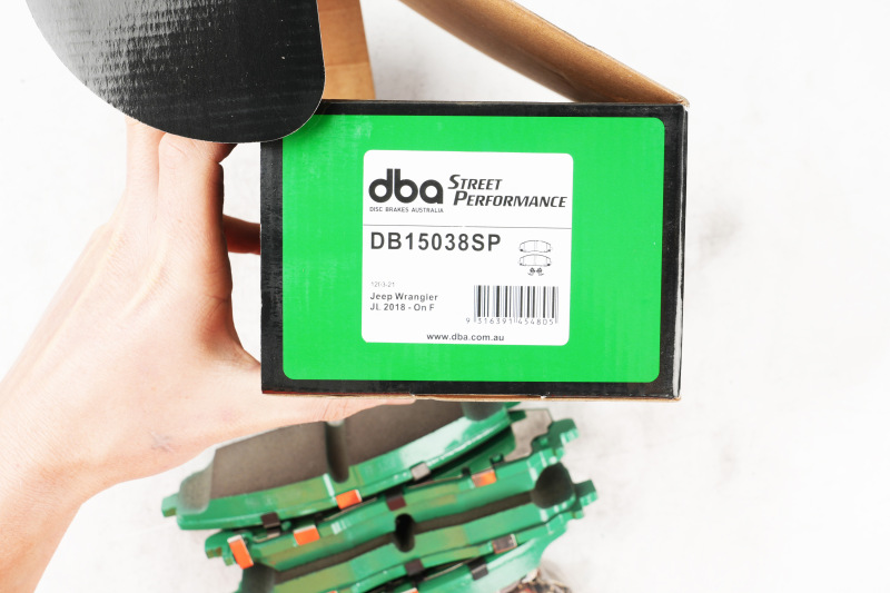 Picture of DBA 20-25 Jeep Gladiator Sport Front SP Performance Brake Pads