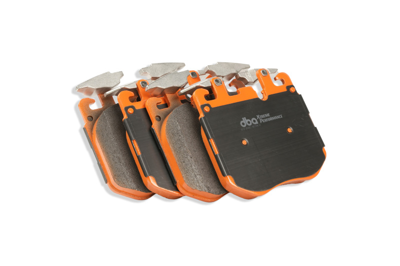Picture of DBA 19-22 BMW 330i (w/M Perf Brakes/374mm Front Rotor) Front XP Performance Brake Pads
