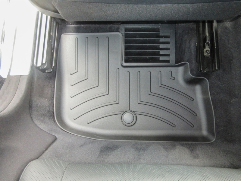 Picture of WeatherTech WT FloorLiner-Rear-Blk Floor Mats - 442524