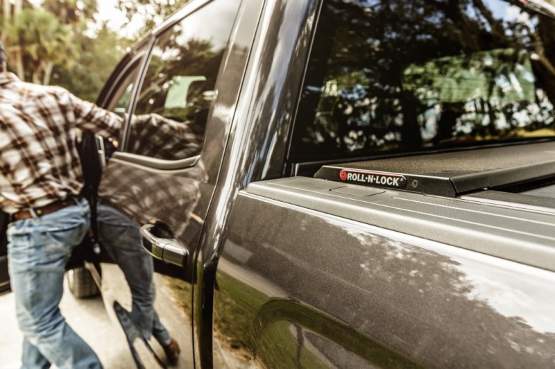 Picture of Roll-N-Lock RNL A-Series Tonneau Cover - BT570A
