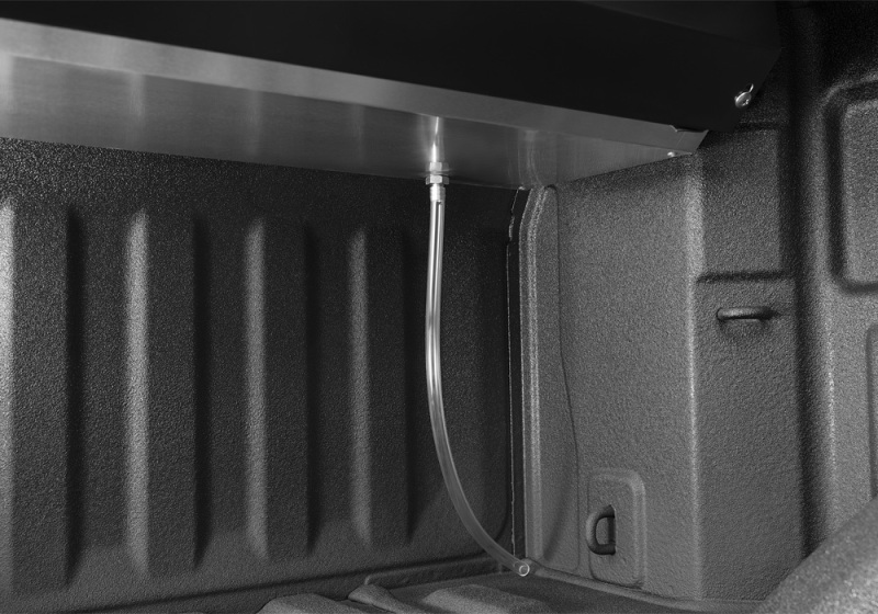Picture of Roll-N-Lock RNL E-Series Tonneau Cover - RC223E
