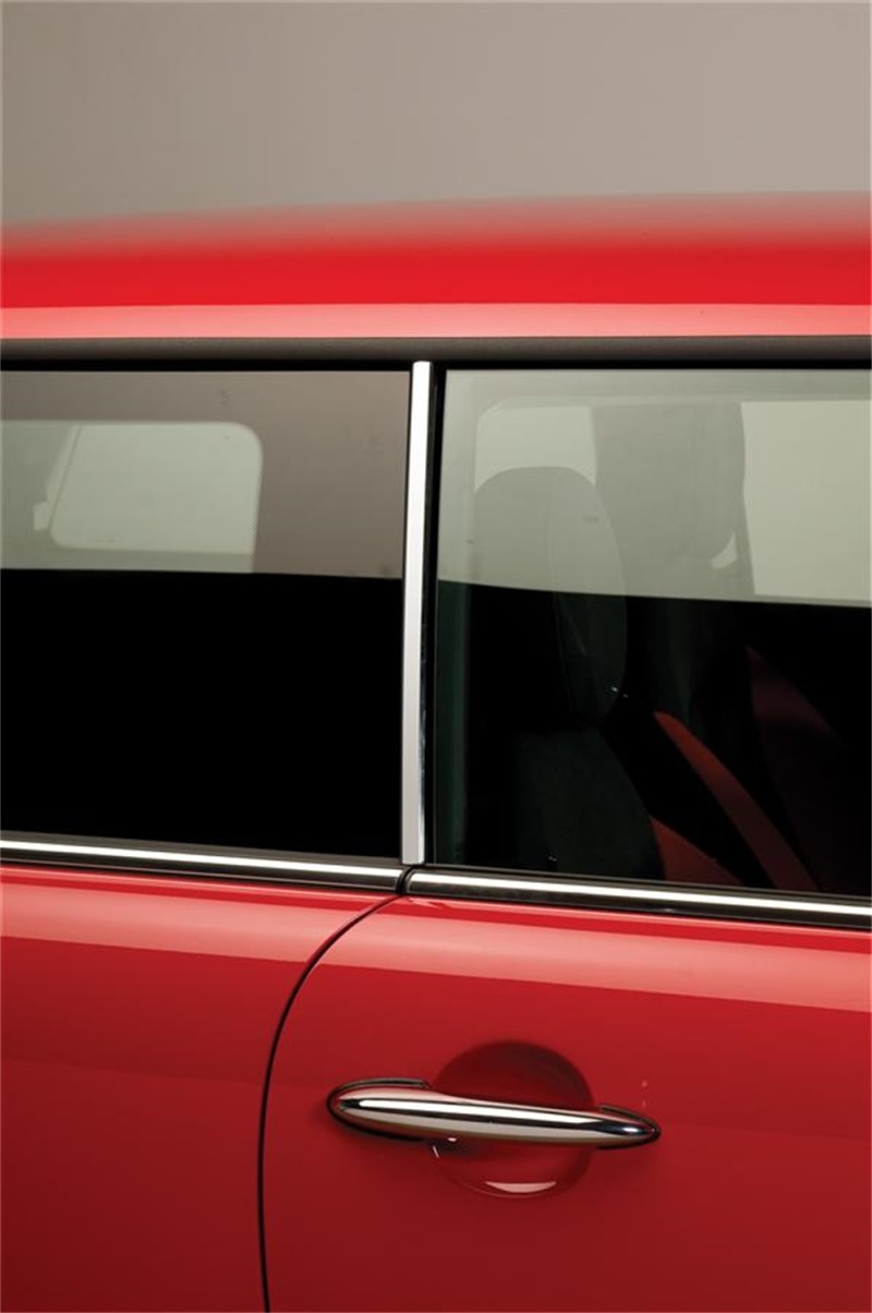 Picture of Putco PUT Steel Pillar Posts Exterior Trim - 402026