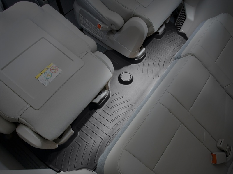 Picture of WeatherTech WT FloorLiner-Rear-Blk Floor Mats - 441413