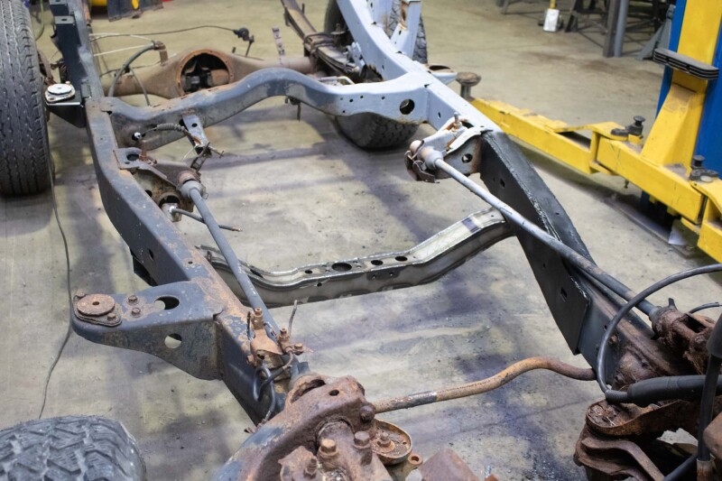 Picture of RBR Crossmembers - Rustbuster Transmission Crossmember rbrRB7142