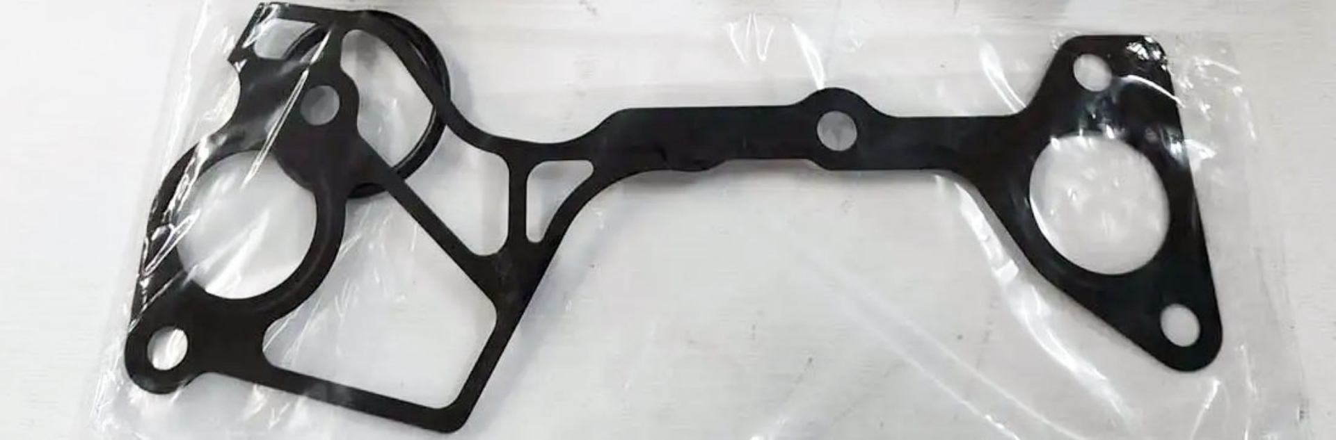 Picture of 3000GT / Stealth DOHC 6G72 Water Pump GASKET OEM METAL