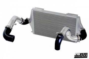 Picture of do88 92-98 Volvo 740/940 Turbo (63mm Throttle) BigPack Intercooler Kit w/Black Hoses