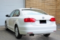 Picture of AWE Tuning AWE Cat-Back Touring - 3015-23052