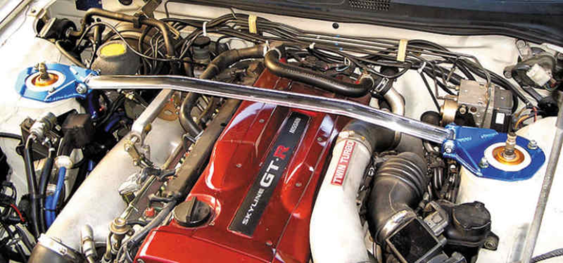 Picture of Cusco CUS OS Front Strut Bars - 233 540 A