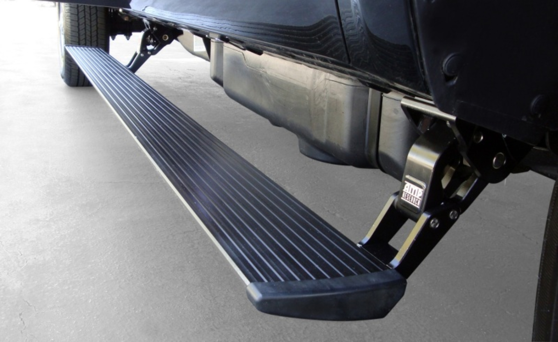 Picture of AMP Research AMP PowerStep Plug N Play Running Boards - 76147-01A