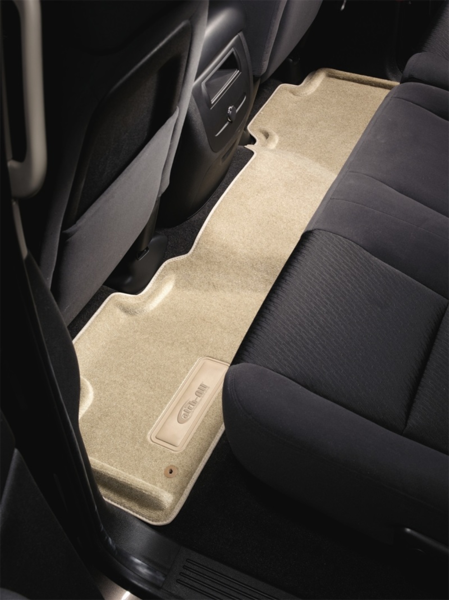 Picture of LUND LND Catch-All Rear-Tan Floor Mats Carpeted - 626953