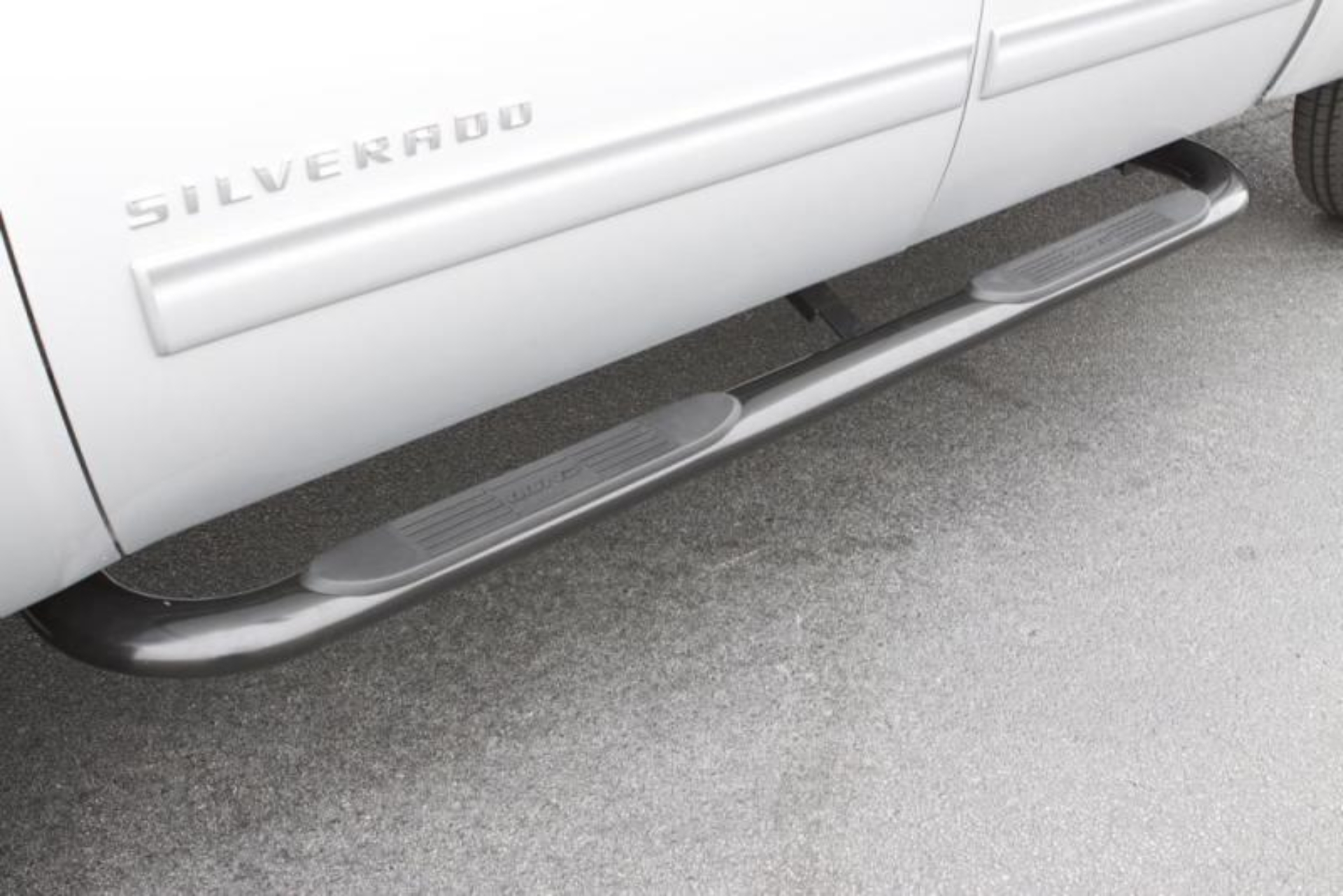 Picture of LUND LND Nerf Bars-Polished - 23278379