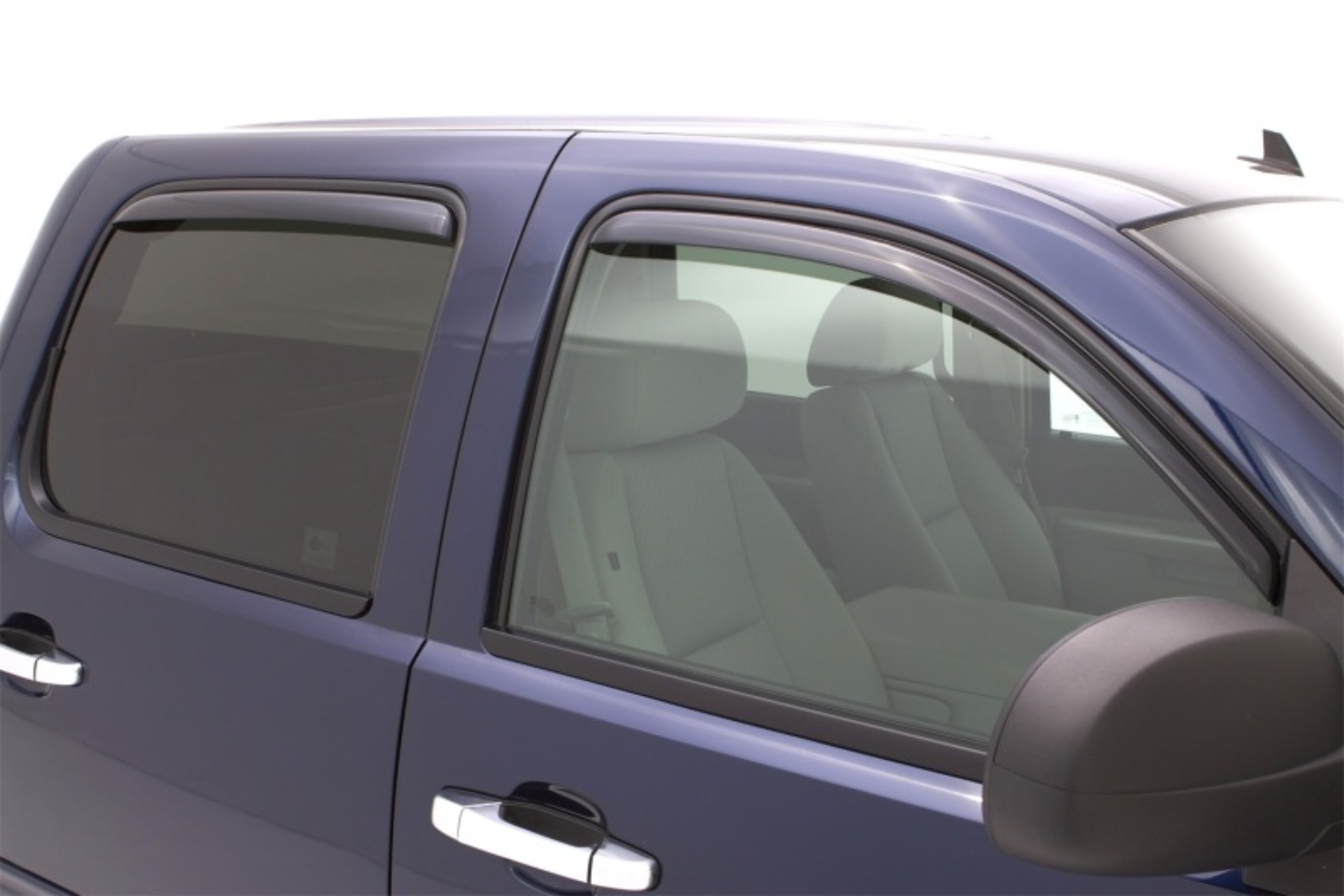 Picture of AVS In-Channel Ventvisors Wind Deflectors - 194515