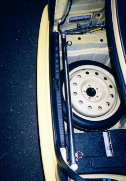 Picture of Cusco CUS Trunk Bars Chassis Bracing - 195 490 A