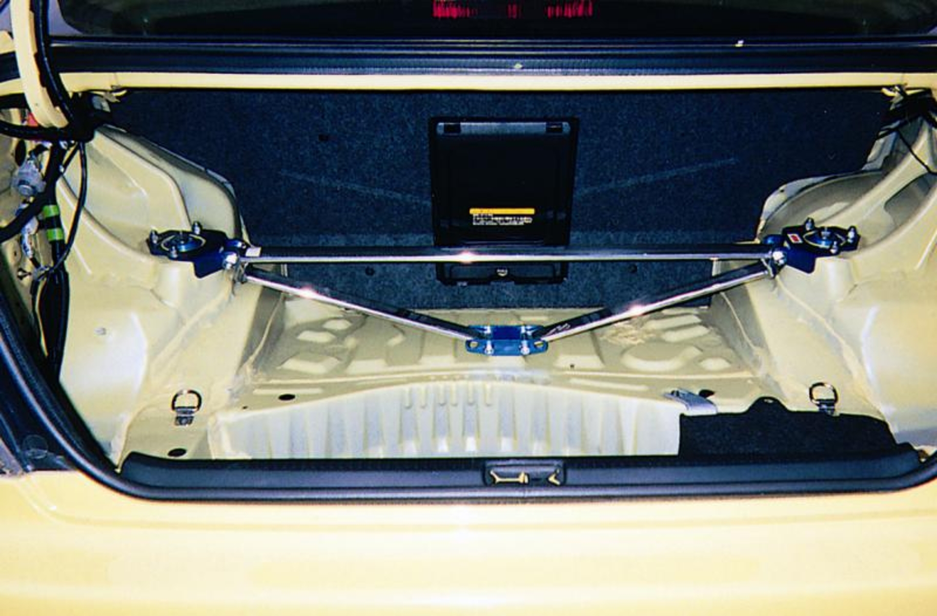 Picture of Cusco CUS OS-T Rear Strut Bars - 195 544 A