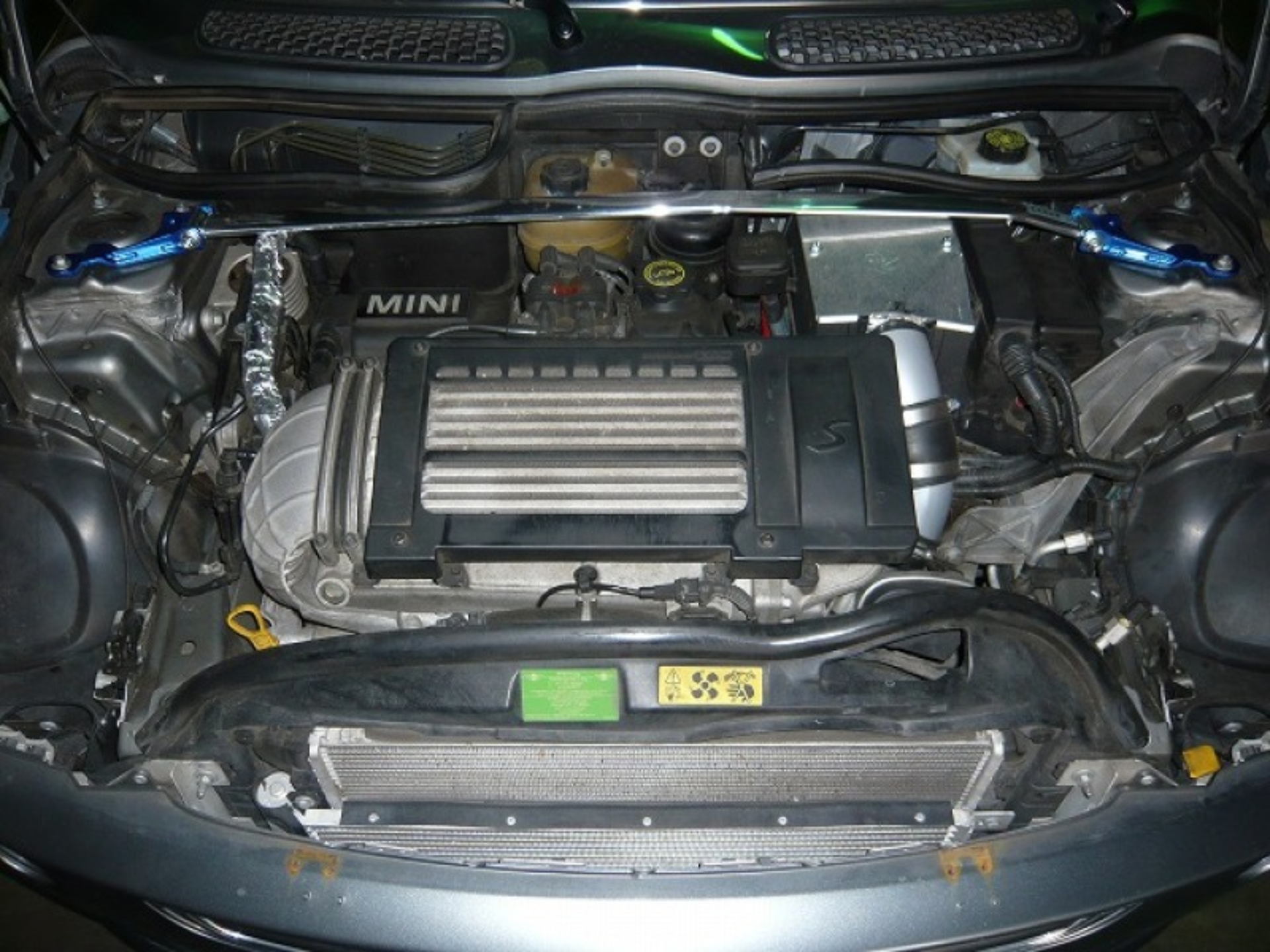 Picture of Cusco CUS OS Front Strut Bars - BM0 540 A