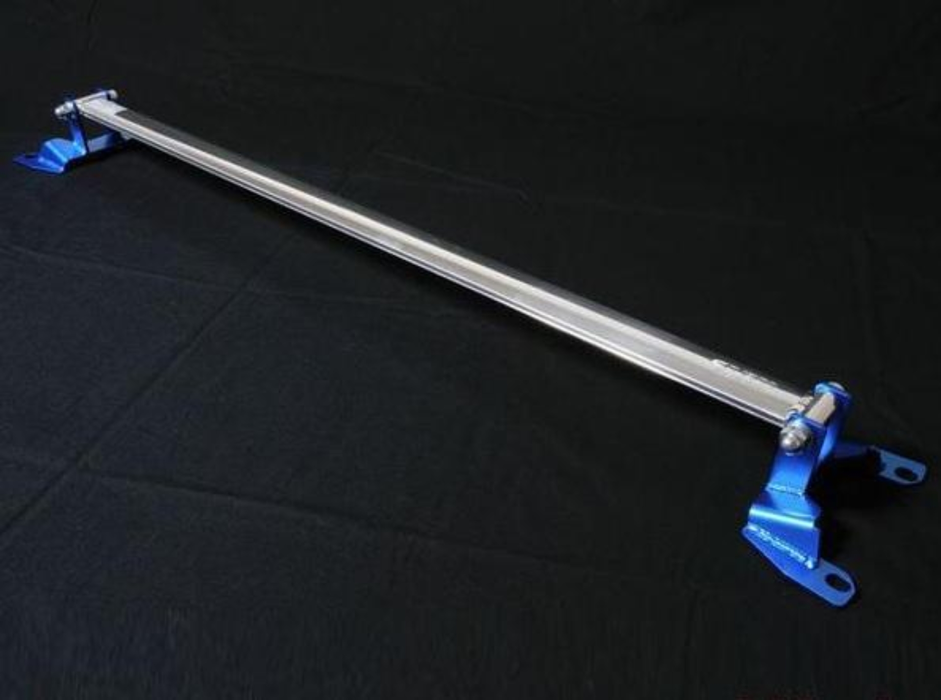Picture of Cusco CUS OS Rear Strut Bars - 965 541 A