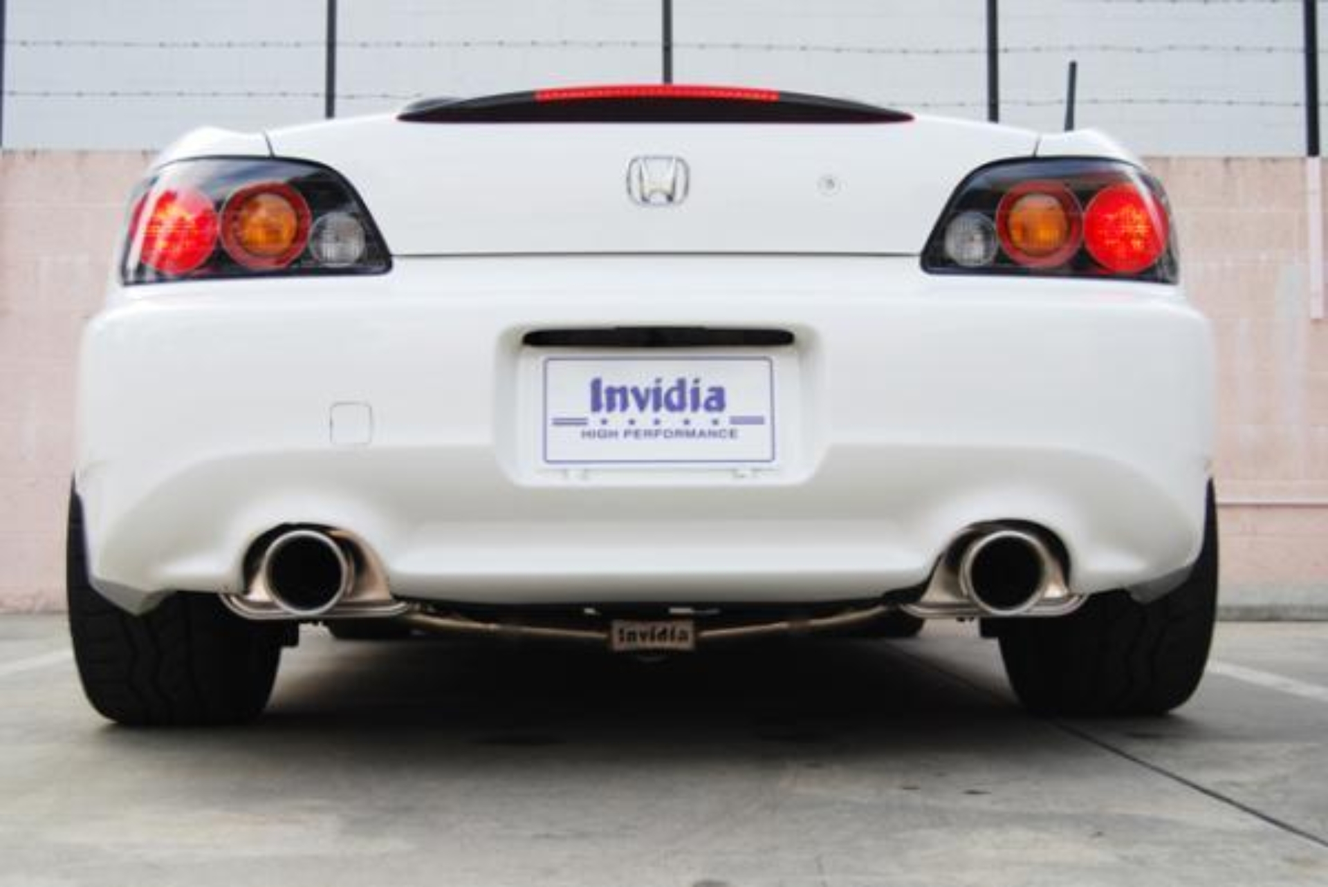 Picture of Invidia INV Q300-Stainless Tips Catback - HS00HS1GT3