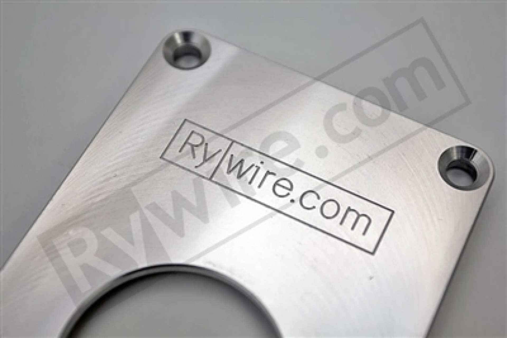 Picture of Rywire RYW Connector Plates Hardware - RY-PLATE-MIL-LARGE