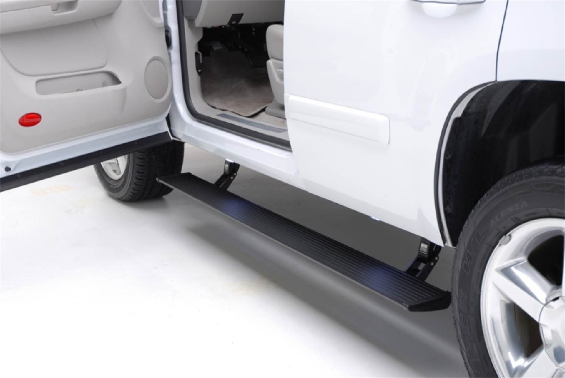 Picture of AMP Research AMP PowerStep Plug N Play Running Boards - 76336-01A