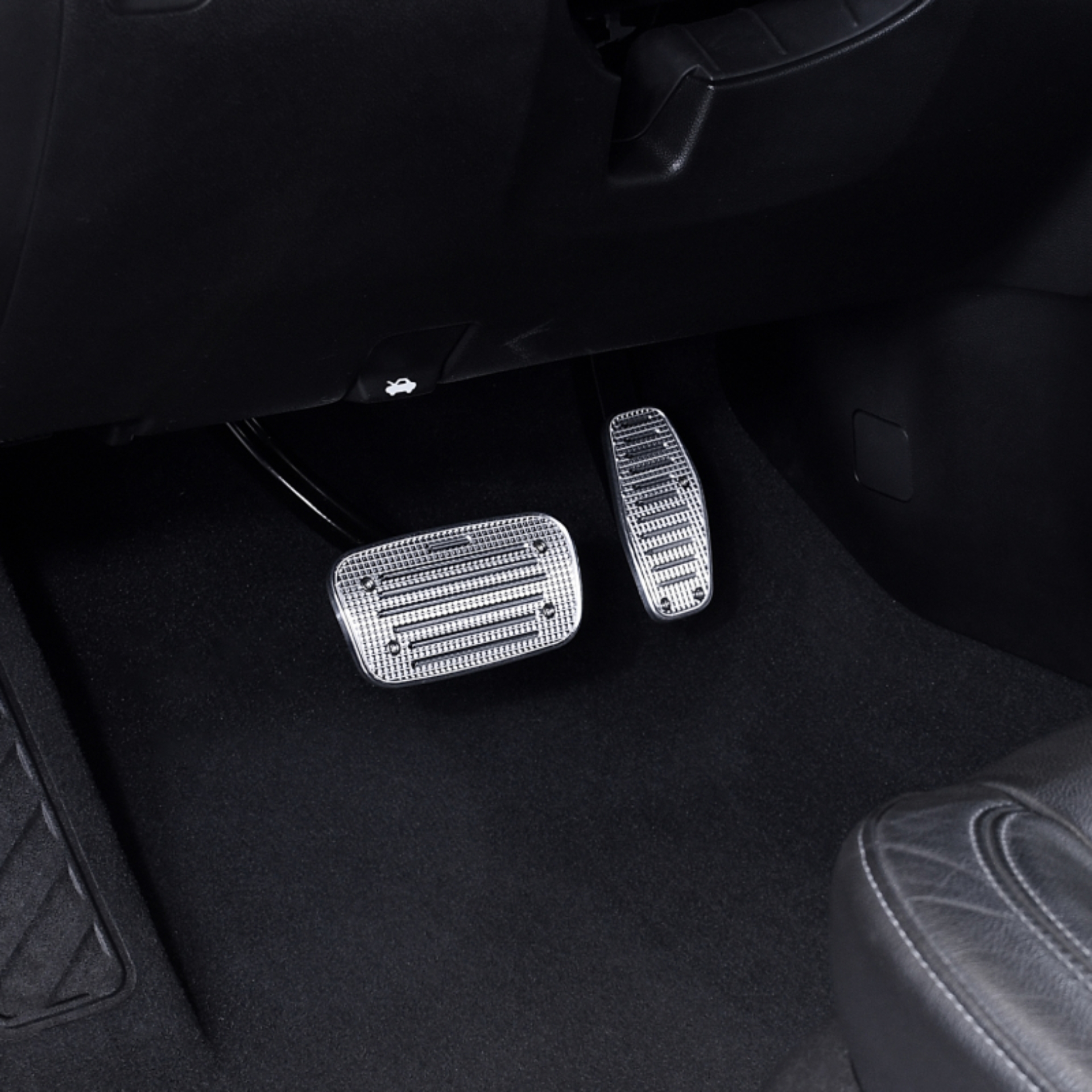 Picture of Putco PUT Liquid Pedals-Track - 932190