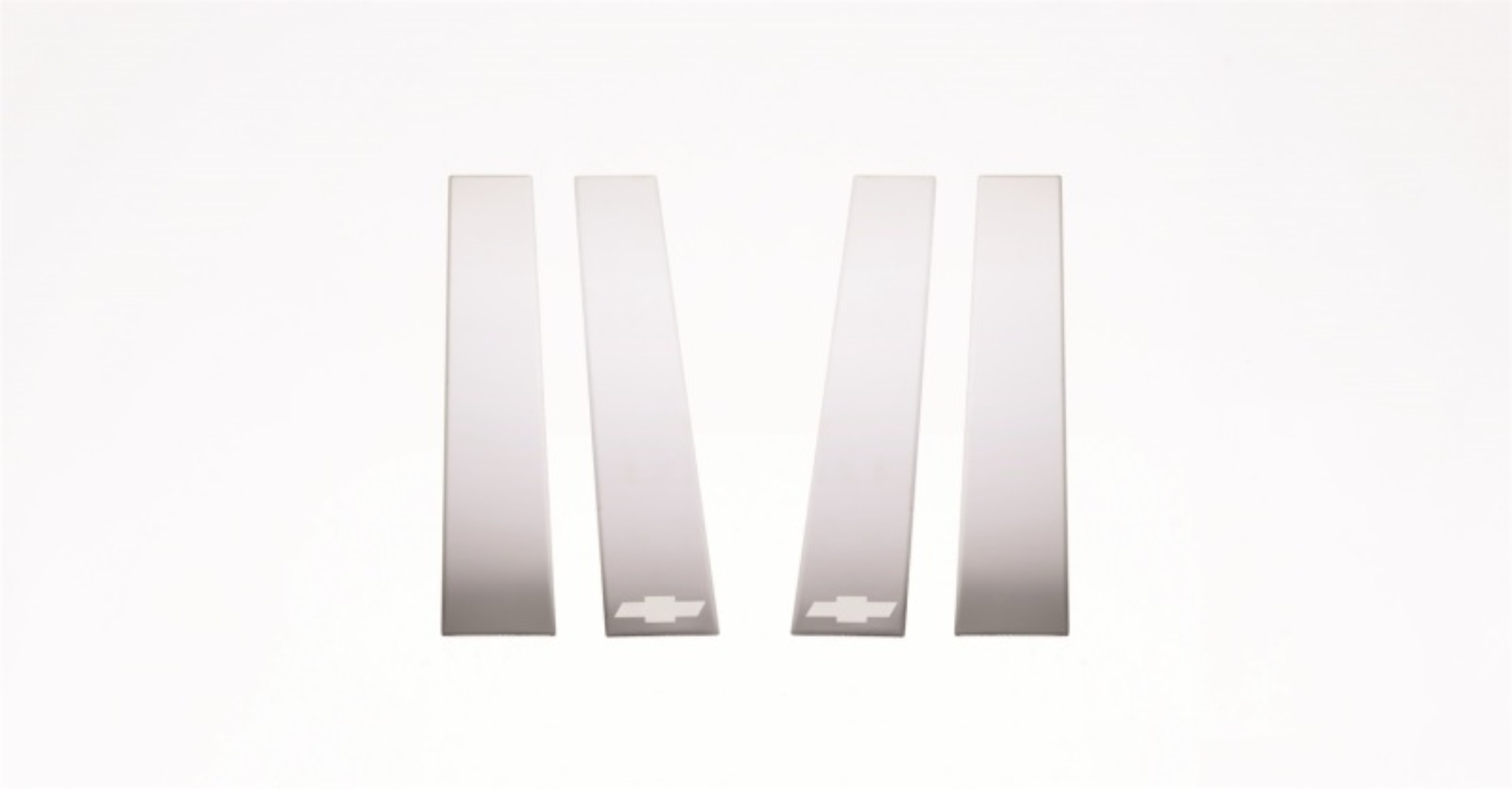 Picture of Putco PUT Steel Pillar Posts Exterior Trim - 402612