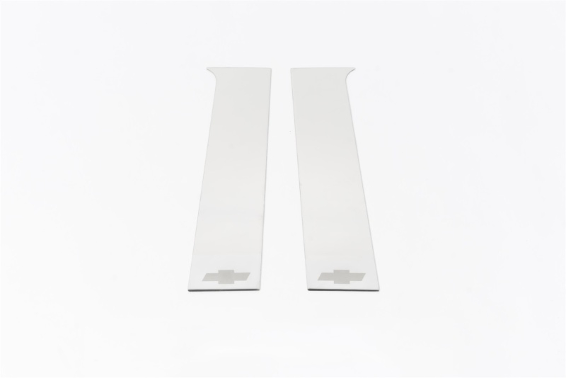 Picture of Putco PUT Steel Pillar Posts Exterior Trim - 402677GM-1