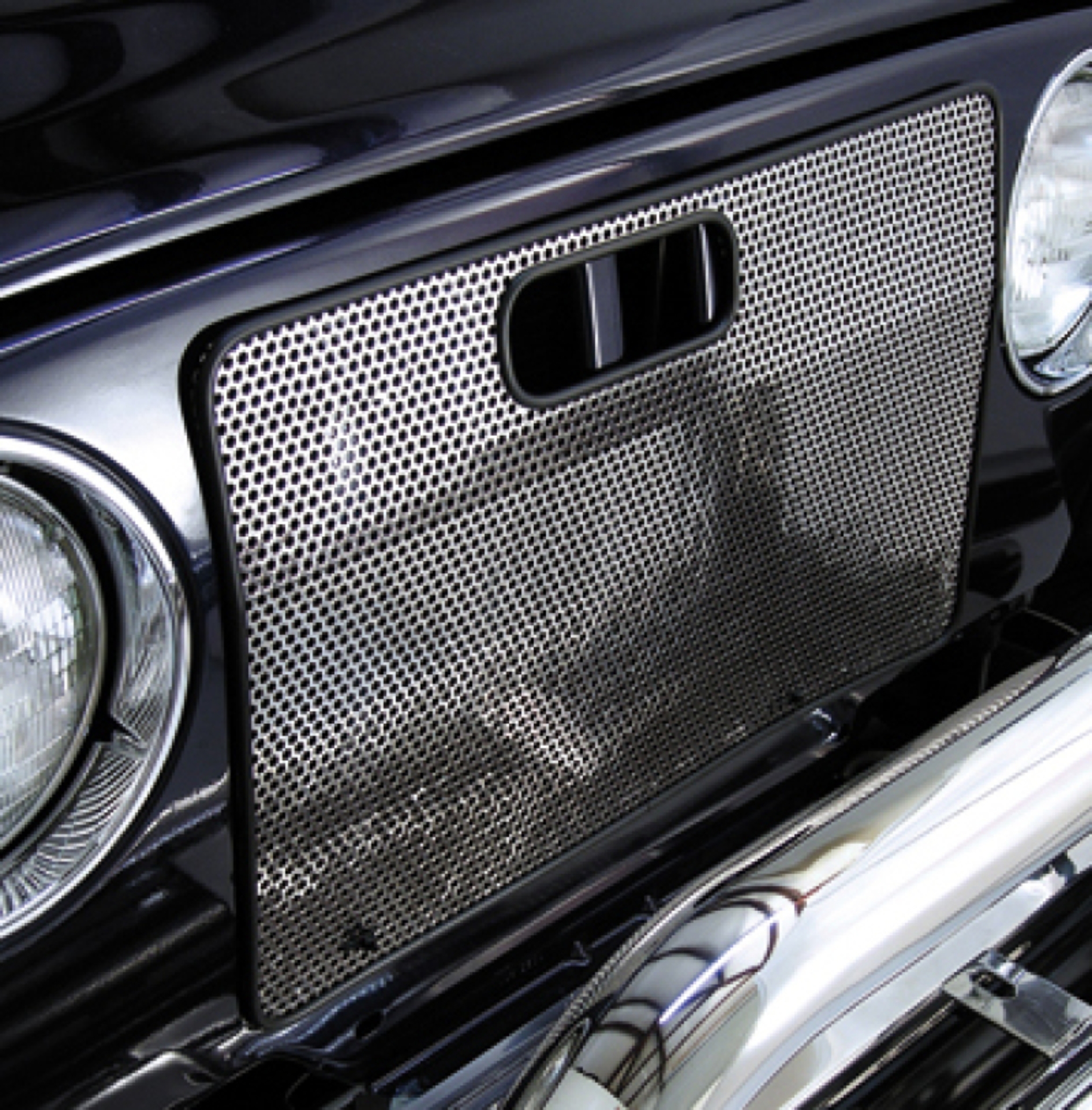 Picture of Rugged Ridge RUG Radiator Bug Shields Wind Deflectors - 11106.03