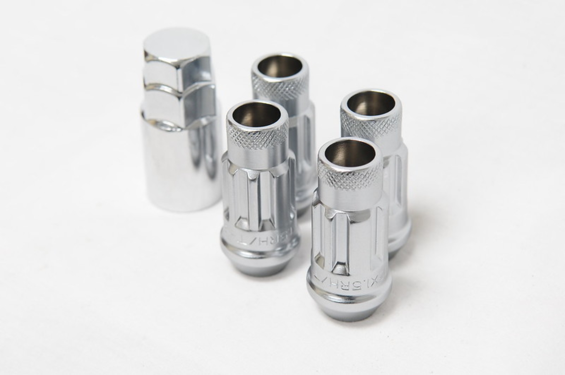 Picture of Wheel Mate WM Muteki SR48 Open Ed Lck Nut Lug Nuts - 32901SS