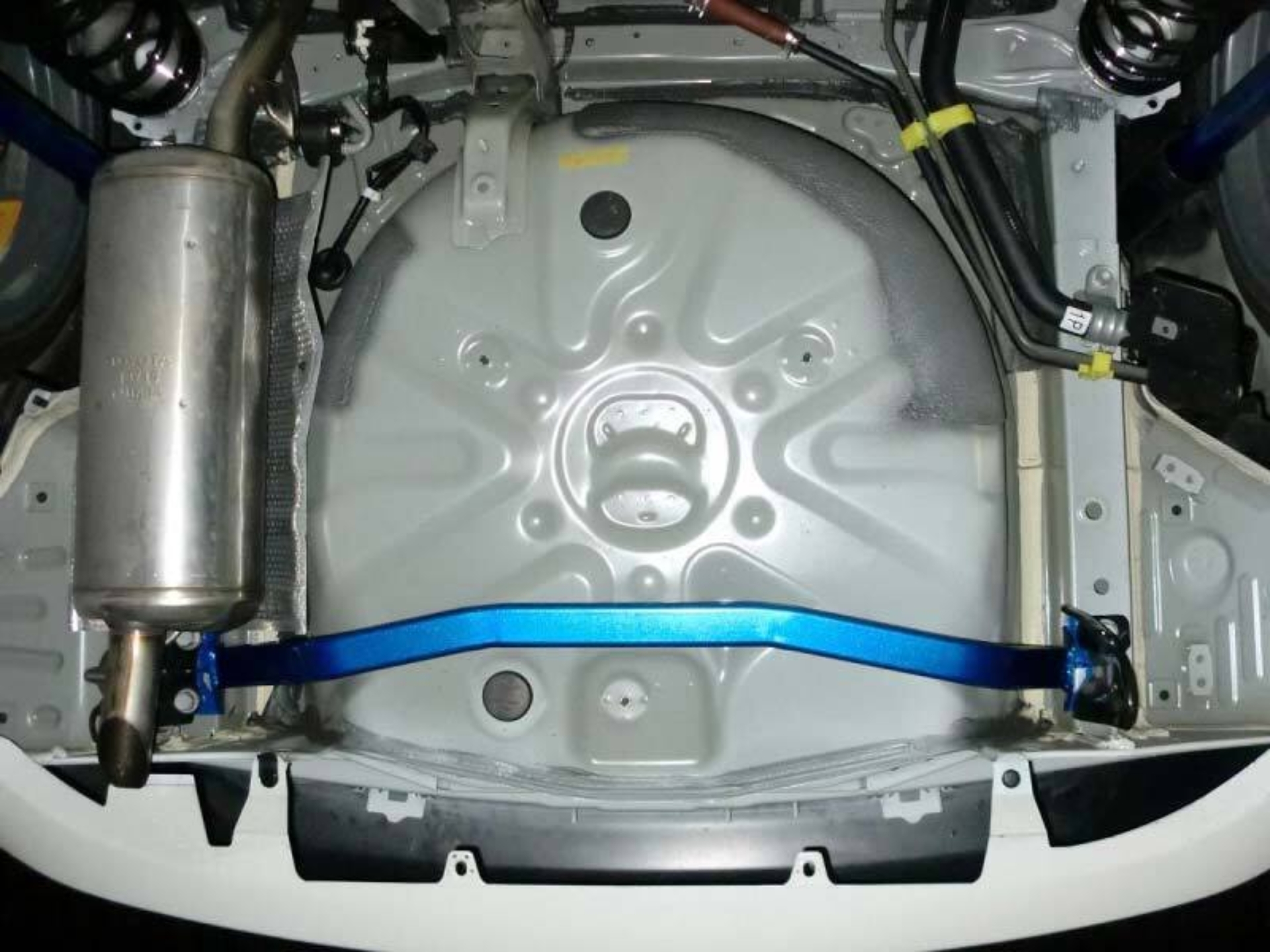 Picture of Cusco CUS Power Braces Rear Chassis Bracing - 952 492 REN
