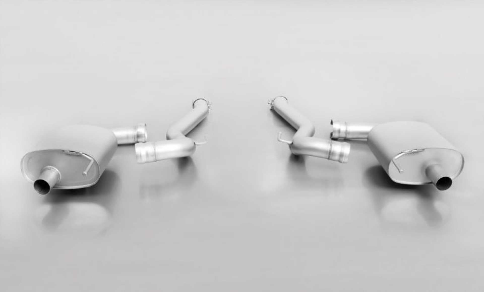 Picture of Remus RMS Axle Back Exhausts - 206815 0500LR