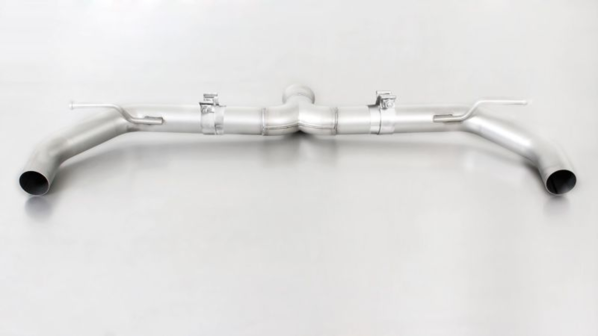 Picture of Remus RMS Axle Back Exhausts - 956017 1600