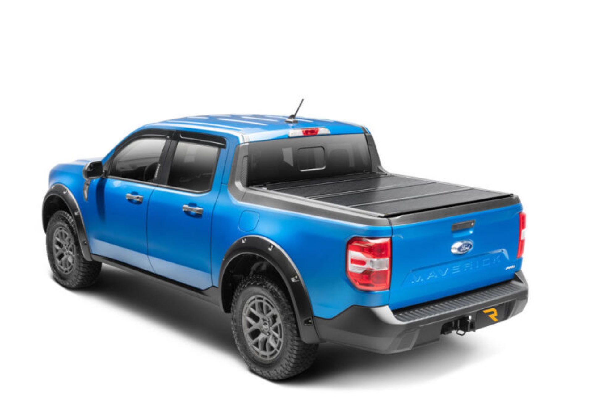 Picture of BAK BAKFlip G2 Tonneau Covers - 226324