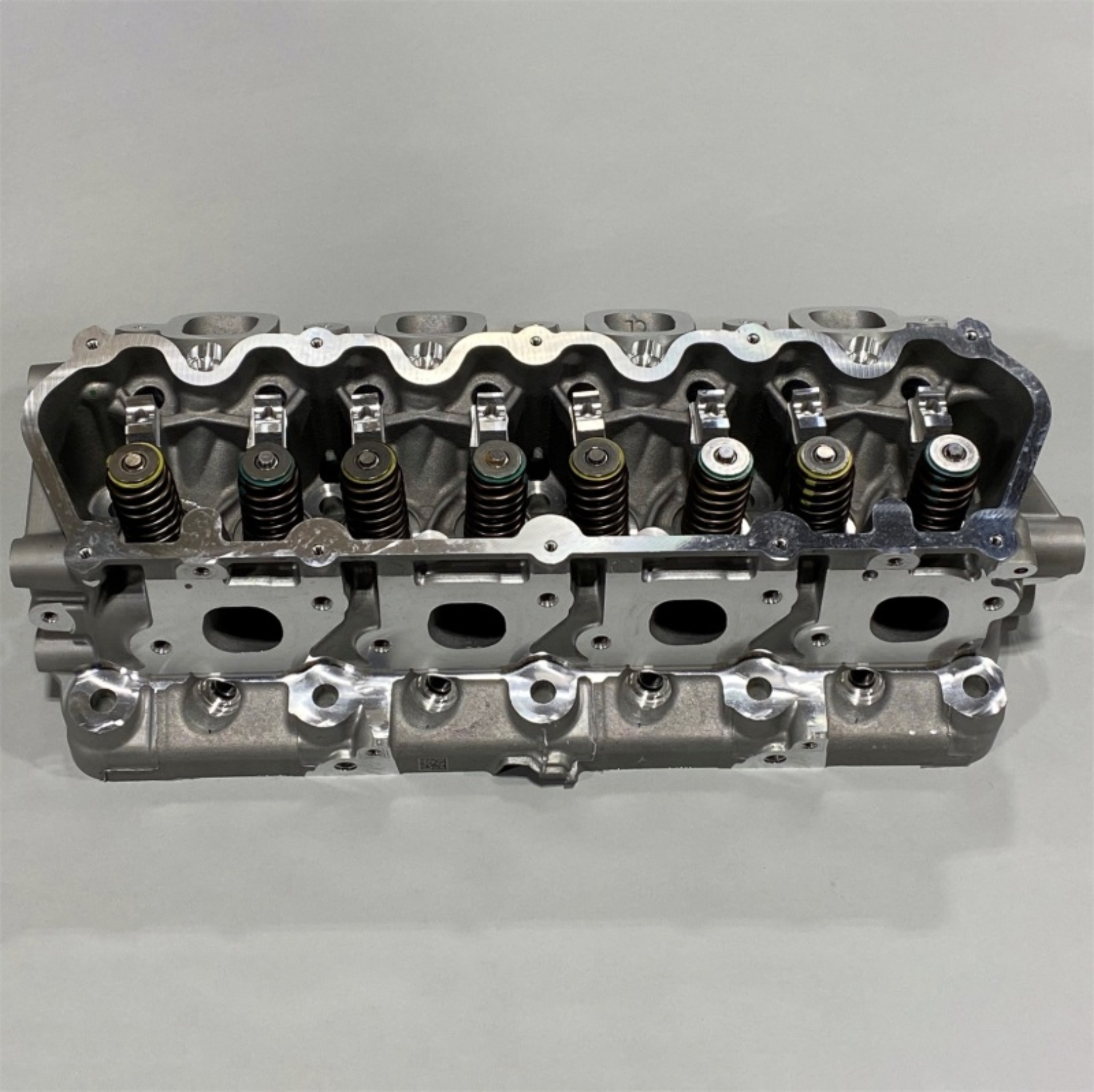 Picture of Ford Racing FR Cylinder Heads - M-6049-SD73A