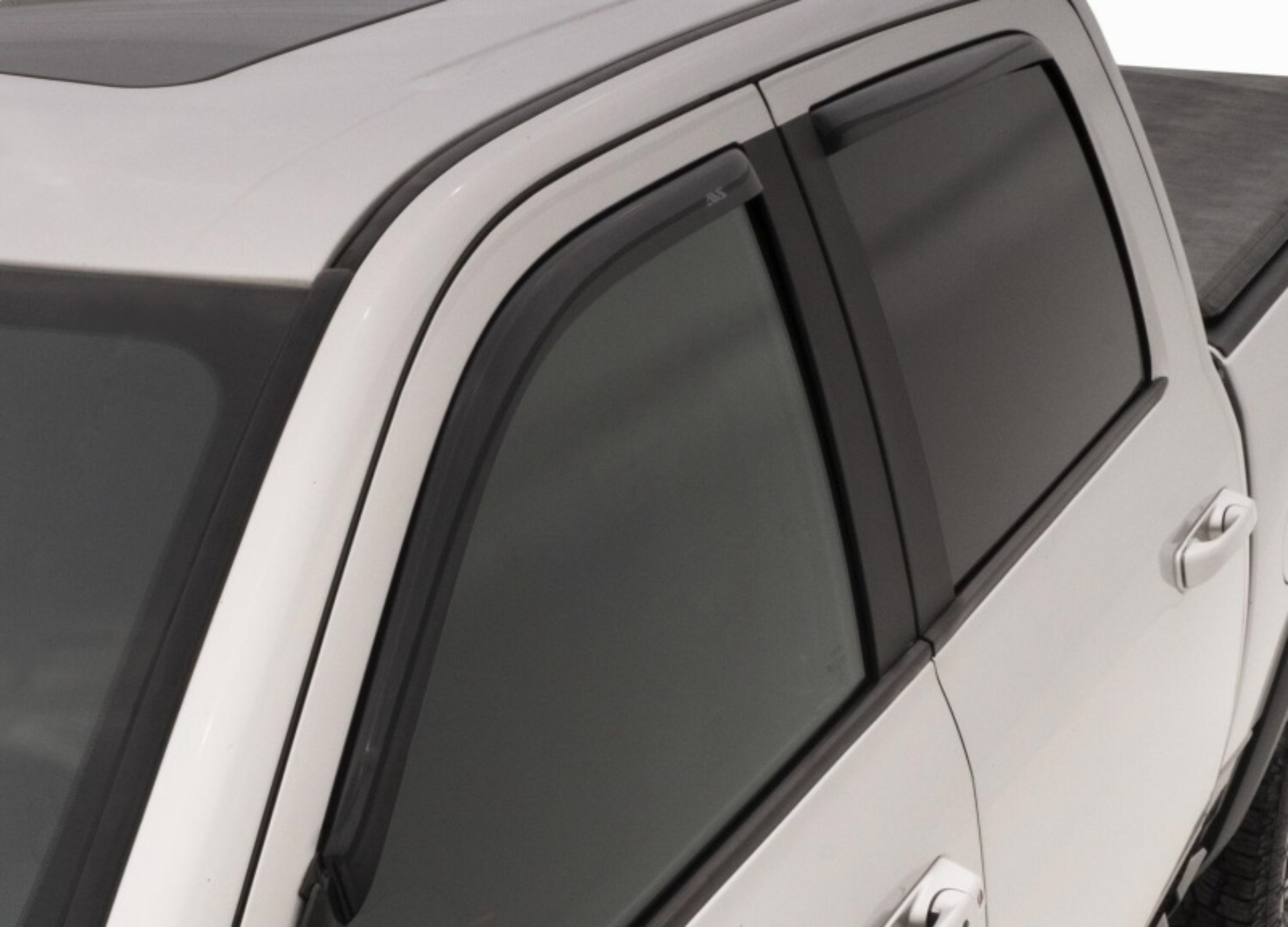 Picture of AVS In-Channel Ventvisors Wind Deflectors - 194335