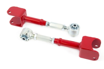 Picture of UMI Performance UMI Upper Control Arms - 4039-R