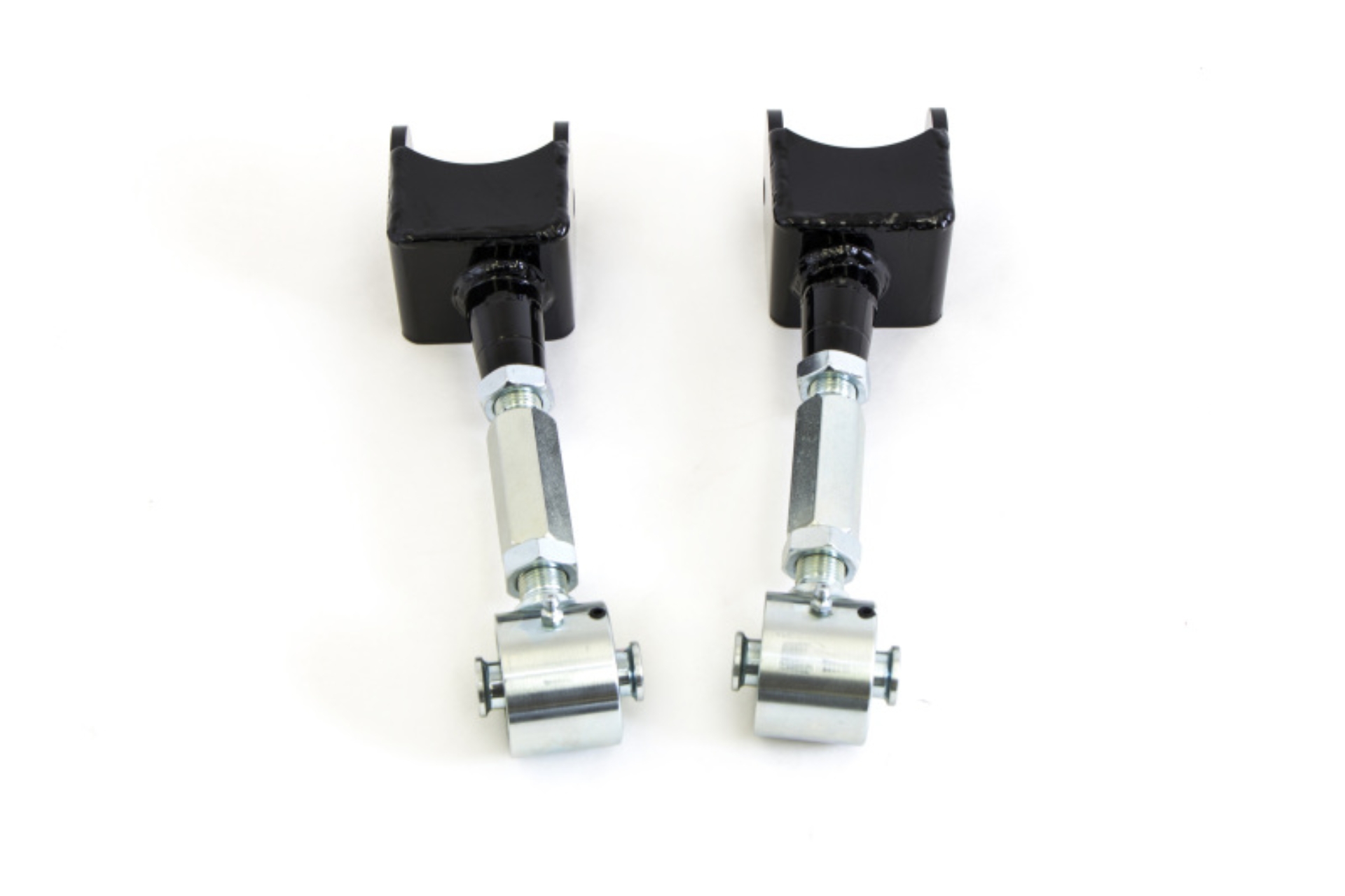 Picture of UMI Performance UMI Upper Control Arms - 3039-B
