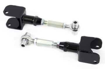 Picture of UMI Performance UMI Upper Control Arms - 3617-B