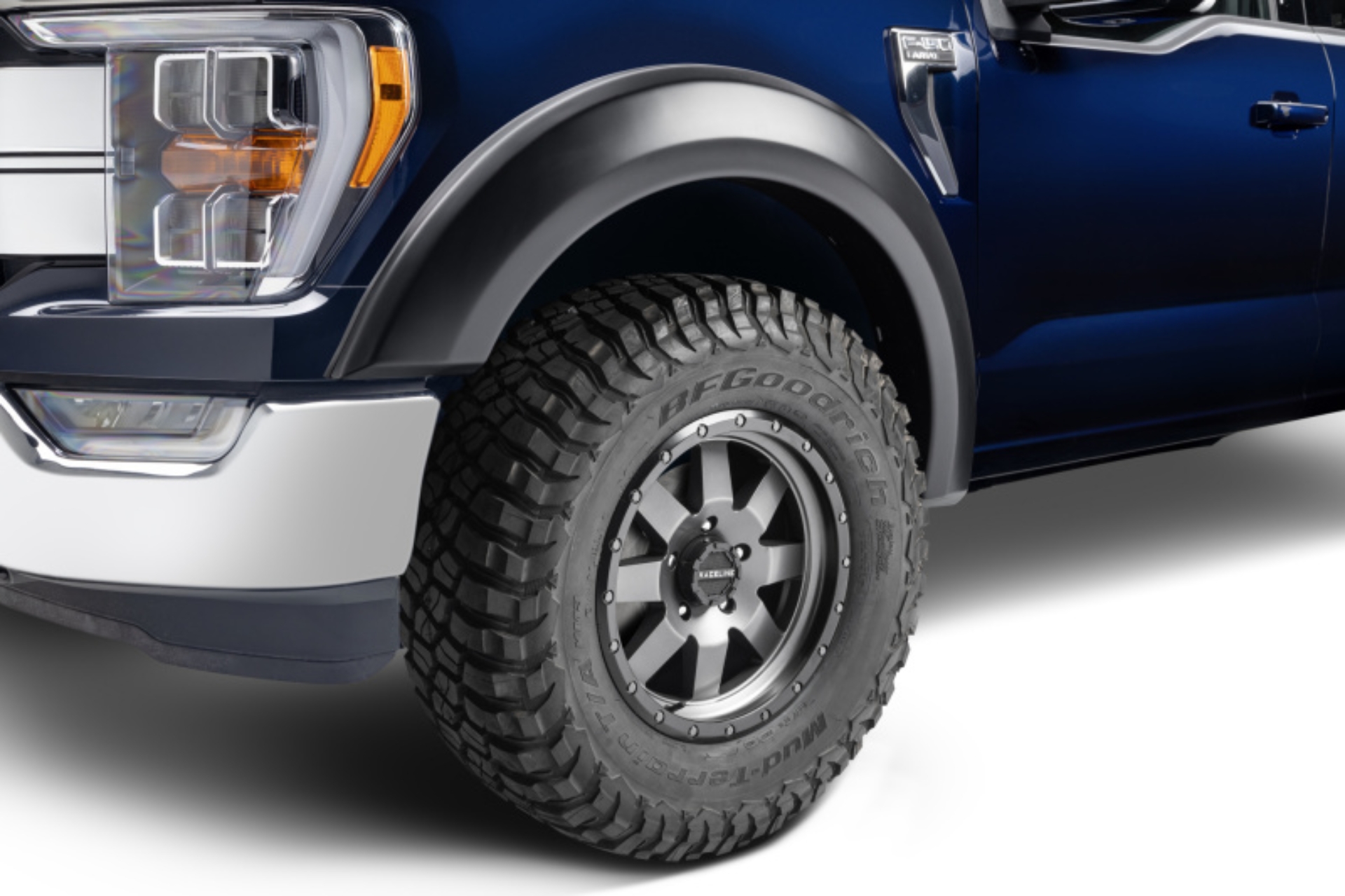 Picture of Bushwacker BUS Extend-A-Fender Flares - 20137-02