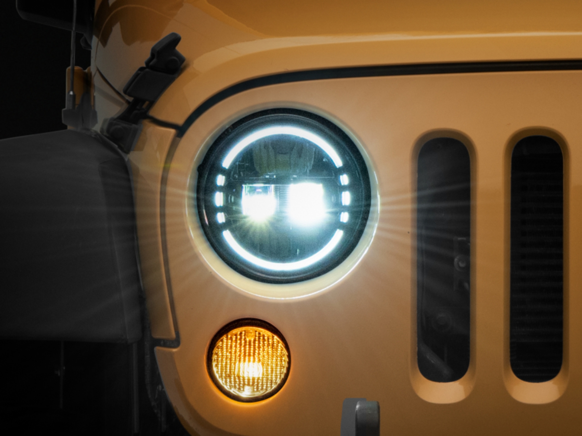 Picture of Raxiom RAX LED Headlights - J155570