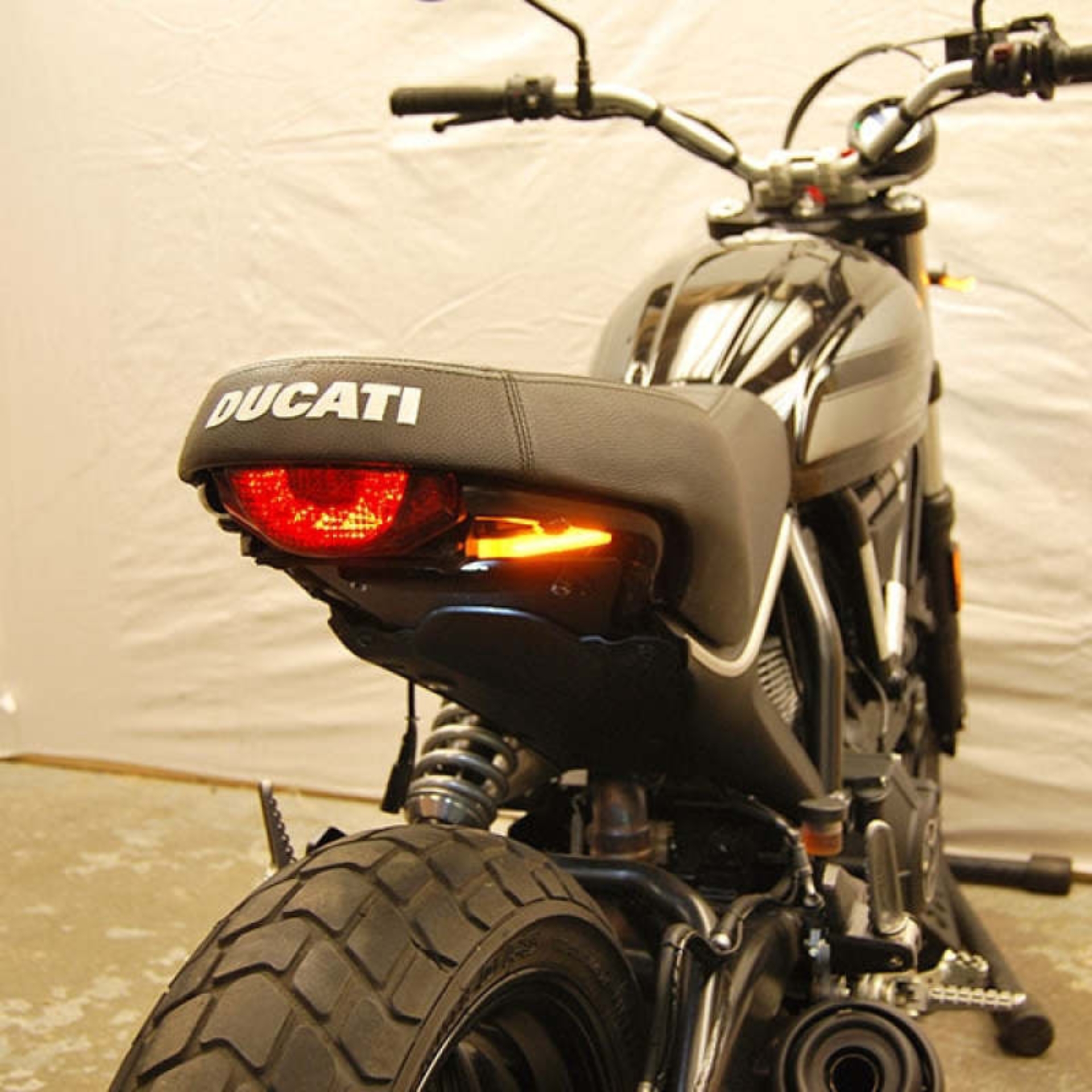 Picture of New Rage Cycles NEW Fender Eliminator Lights Corner - SIXTY2-FE-P