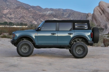 Picture of Fabtech 21-24 Ford Bronco 5in Lift System - Component Box 1